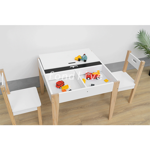 Ensemble de table et chaises pour enfants d'étude moderne